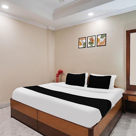 Super Hotel O Pithampur Formerly Ganga Residency Akolia Εξωτερικό φωτογραφία