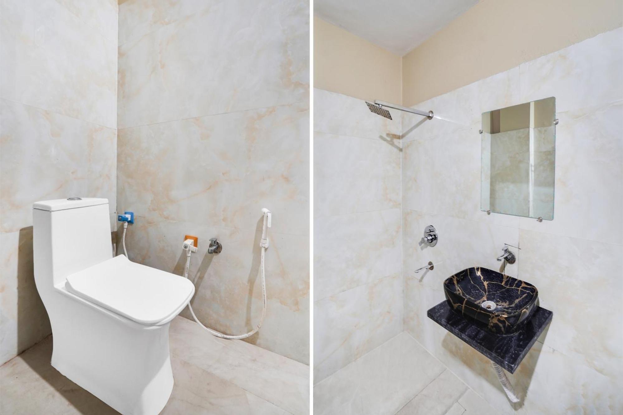 Super Hotel O Pithampur Formerly Ganga Residency Akolia Εξωτερικό φωτογραφία